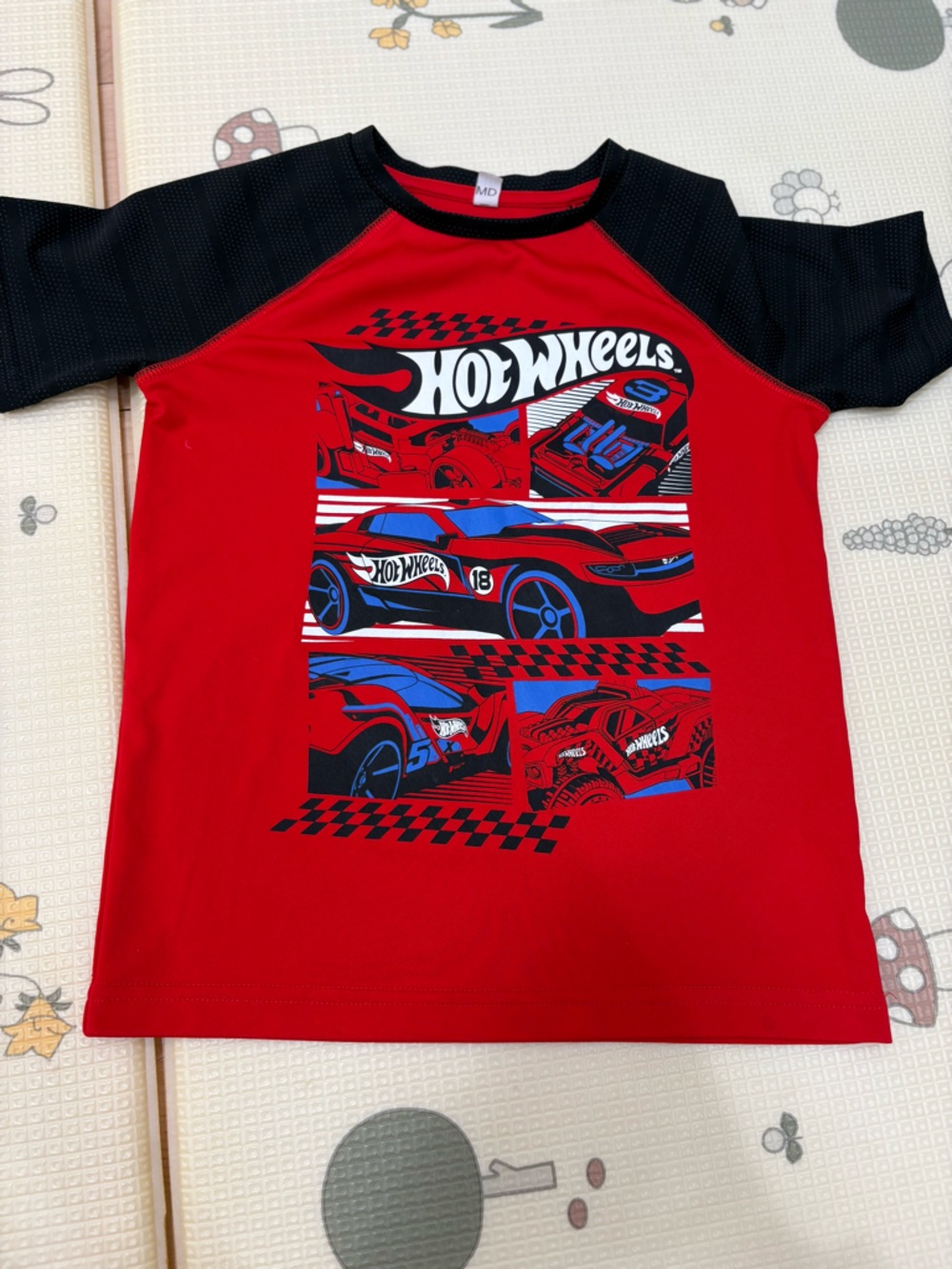 Boy hot wheels shirt, summer shorts, soccer clothes bundle 3-4T